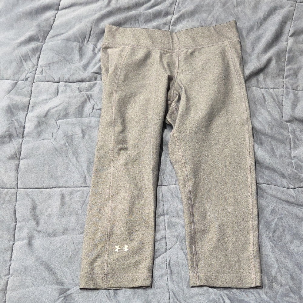 Under Armour Compression Gray Leggings for Active Comfort